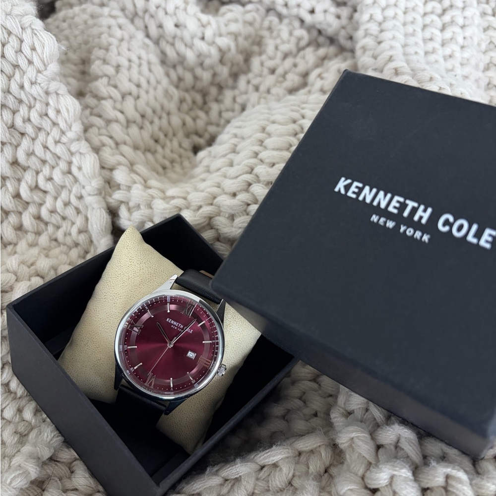 Kenneth Cole Men's Burgundy Dial with Black Leather Strap Watch